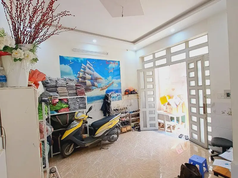 Bán nhà 2 tầng 4 phòng ngủ tại Quận 12 giá 2,75 tỷ... Bán owner_side tại Trung Mỹ Tây, Hồ Chí Minh 01