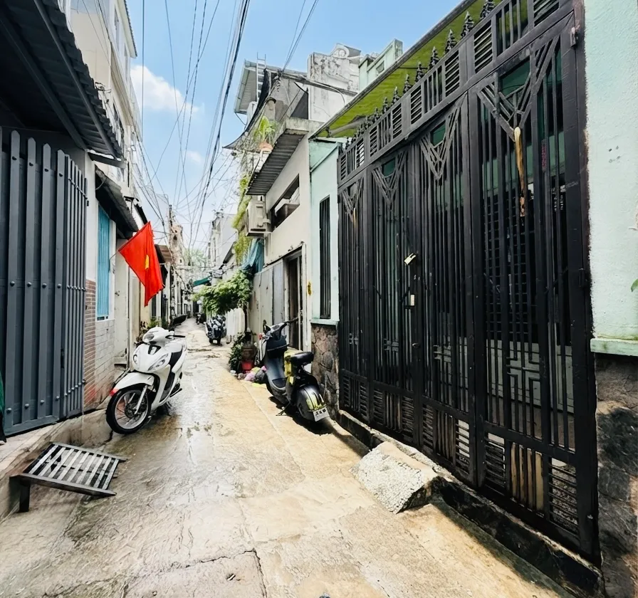 CHỈ TÍNH ĐẤT – 61M² – NGANG 4M – TRẦN XUÂN SOẠN Q7 – NHỈNH 5 Đ... Bán nhà riêng tại Tân Hưng, Hồ Chí Minh 01