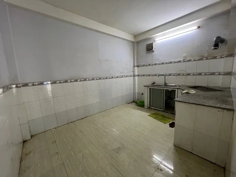 Nhà Bán 2 Tầng Hẻm Rộng, Âu Dương Lân, Quận 8, Giá 5.6 Tỷ VNĐ... Bán nhà riêng tại Chánh Hưng, Hồ Chí Minh 01