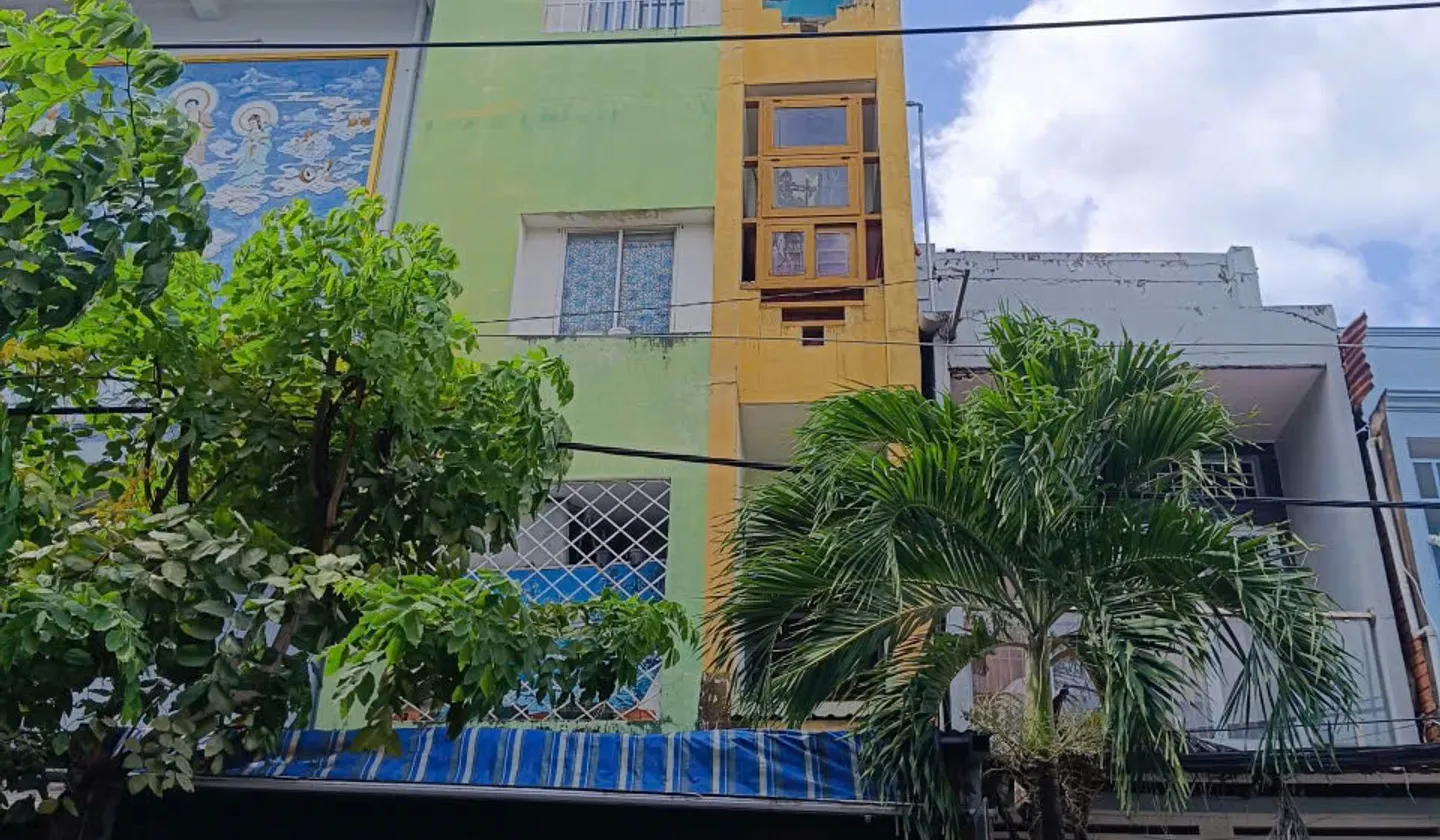 Nhà mặt phố 4 tầng tại khu phân lô, gần Quận 5, giá 9,3 tỷ đồng... Bán nhà mặt phố tại Chánh Hưng, Hồ Chí Minh 01