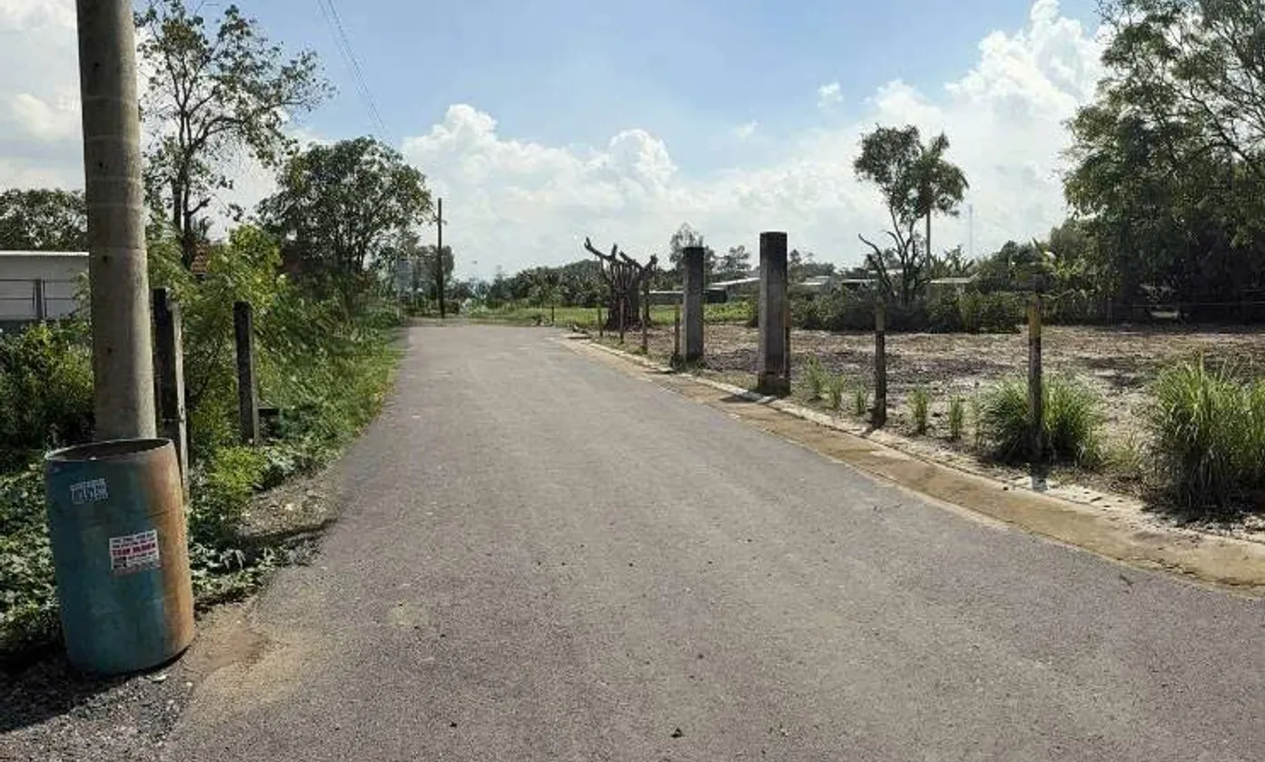Bán đất 1200m2 Tân Phú Trung, Củ Chi
 16m x 75m phù hợp phân lô, xây biệt thự sân vườn
Sổ đỏ riêng... Bán đất tại Củ Chi, Hồ Chí Minh 01