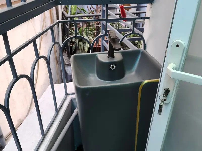 Nhà riêng 2 tầng hướng Nam hẻm thông, gần Quận 1, Phú Nhuận... Bán nhà riêng tại Cầu Kiệu, Hồ Chí Minh 01
