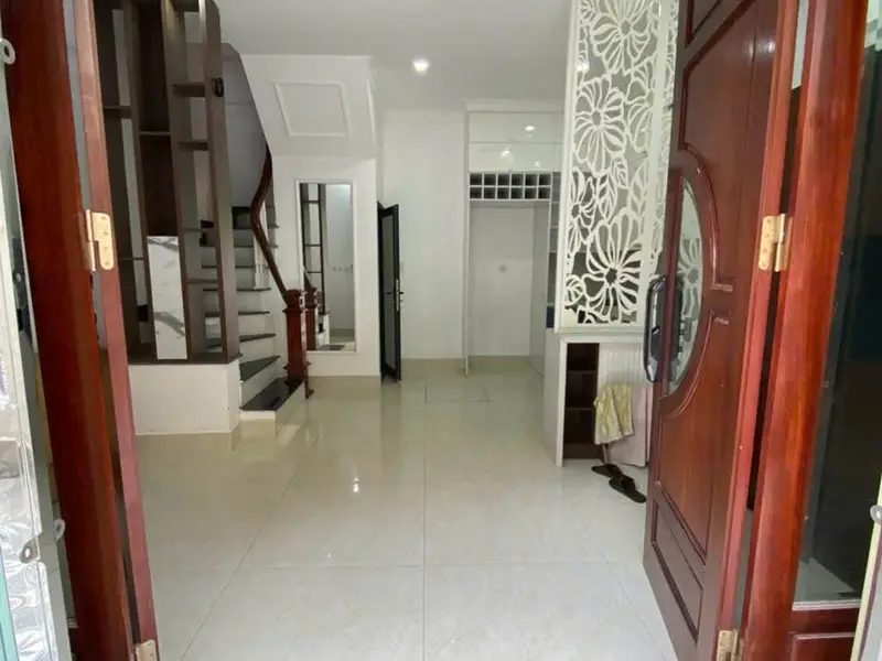 Bán nhà riêng 5 tầng diện tích 31m² tại phường Tây Hồ, giá tốt vị trí trung tâm... Bán nhà riêng tại Tây Hồ, Hà Nội 01