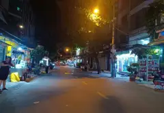 Cơ hội sở hữu nhà đẹp trung tâm Quận 8, giá vừa giảm sâu... Bán nhà riêng tại Chánh Hưng, Hồ Chí Minh 01