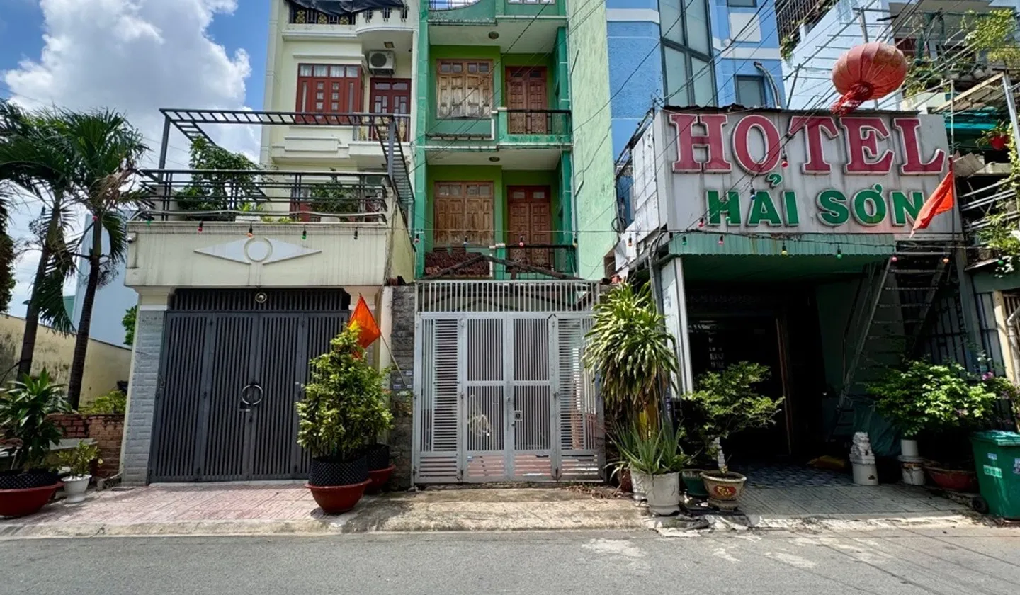Cơ hội hiếm có sở hữu nhà 3 tầng vị trí đắc địa tại Nguyễn Ảnh Thủ... Bán nhà riêng tại Trung Mỹ Tây, Hồ Chí Minh 01
