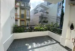 Nhà riêng 3 tầng 47m2 tại Hoàng Hoa Thám, không gian yên tĩnh, hẻm ô tô vào nhà... Bán nhà riêng tại Đức Nhuận, Hồ Chí Minh 09