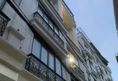 Bán nhà Nguyễn Văn Linh long biển HN 63 m2 ngang 5m thiết kế 6 tầng, 4 phòng ngủ,có gara ôtô... Bán nhà riêng tại Long Biên, Hà Nội 02