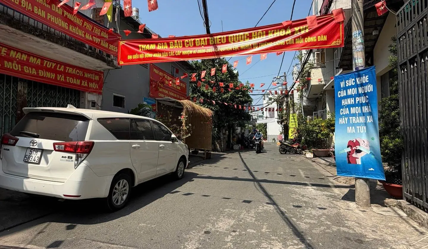 PHÚ THỌ HOÀ, TÂN PHÚ
...📛 6.9 tỷ . Tl nhẹ
4.4m x 13m nở hậu
👉 DTCN: 55.5m²... Bán nhà riêng tại Phú Thọ Hòa, Hồ Chí Minh 01