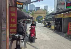Văn Phòng Cao Cấp 7 Tầng Gần Mặt Phố Trần Thái Tông... Bán văn phòng tại Cầu Giấy, Hà Nội 04