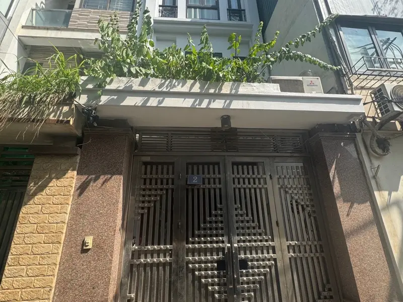 🏡 SIÊU PHẨM NGUYỄN KHOÁI – THÔNG TRẦN KHÁT CHÂN – PHÂN LÔ DÂN TRÍ CAO – 6 NGỦ – Ô CHỜ THANG MÁY... Bán nhà riêng tại Hai Bà Trưng, Hà Nội 01