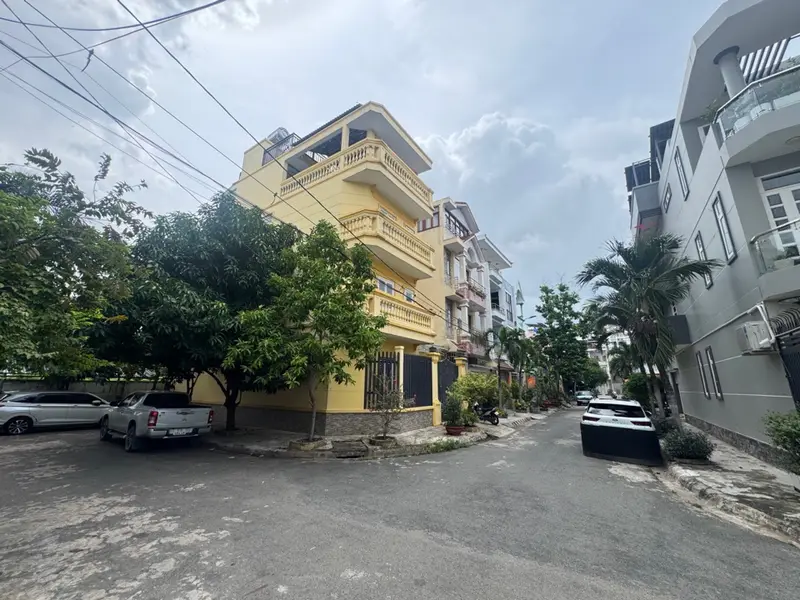 Toà Nhà Văn Phòng Lô Góc Trung Tâm Sôi Động... Bán nhà riêng tại Phú Thạnh, Hồ Chí Minh 01