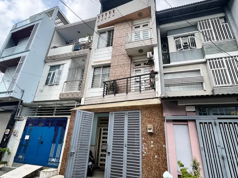 Nhà riêng 3 tầng hiện đại tại Bình Trị Đông, thiết kế tiện nghi, vị trí thuận lợi... Bán nhà riêng tại Bình Trị Đông, Hồ Chí Minh 01