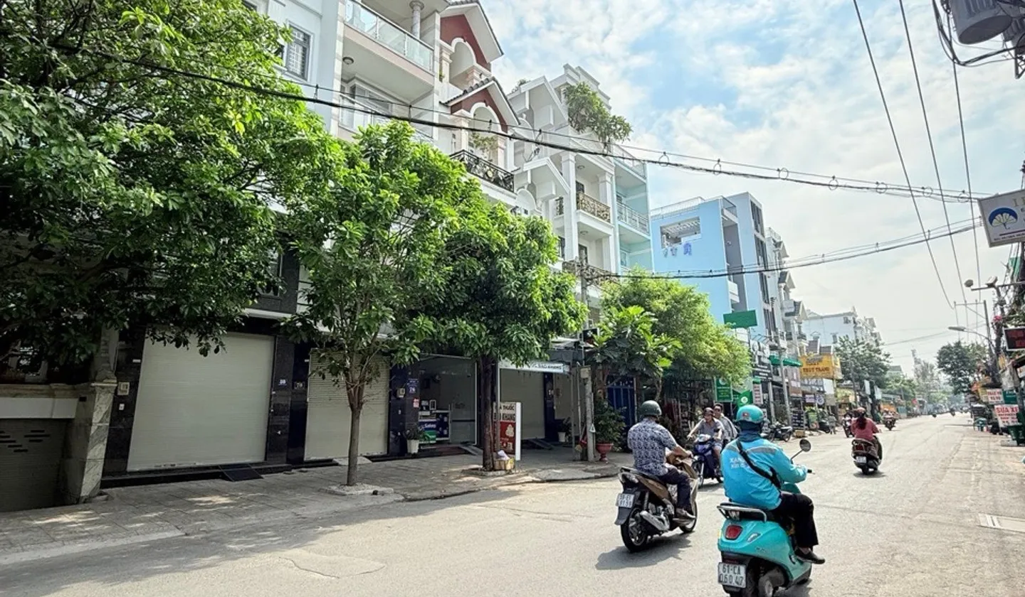 Nhà Hoàng Bật Đạt, Tân Bình - Sống Sang, Đón Đầu Cơ Hội... Bán nhà riêng tại Tân Sơn, Hồ Chí Minh 01