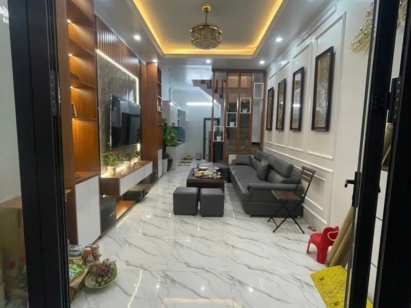 🏡 Tân Mai: Nhà 5 Tầng Đẹp, Full Nội Thất, Gần Ô Tô Chỉ 100M! 🔥... Bán nhà riêng tại Hoàng Mai, Hà Nội 01
