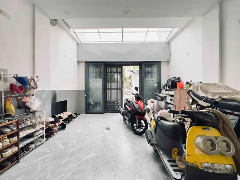 Nhà Mặt Phố Trường Sa, Gần Quận 1, Sân Ôtô View Kênh Đẹp... Bán nhà mặt phố tại Cầu Kiệu, Hồ Chí Minh 01