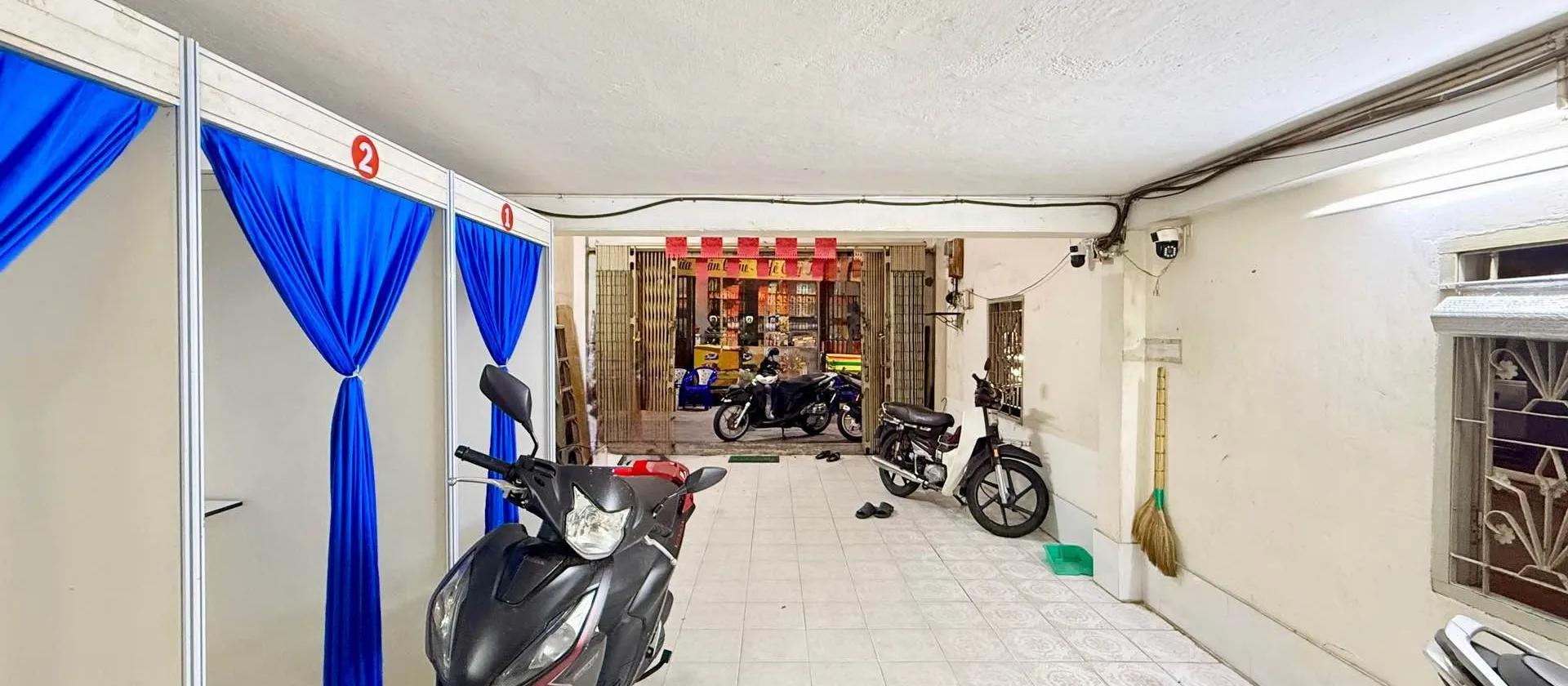 Bán nhà riêng hẻm xe hơi gần Âu Cơ, phường 10, Tân Bình, giá ưu đãi... Bán nhà riêng tại Bảy Hiền, Hồ Chí Minh 01
