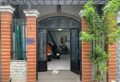Nhà nhỏ xinh giá mềm gần trung tâm, sẵn cho thuê tại An Hội Đông... Bán nhà riêng tại An Hội Đông, Hồ Chí Minh 03