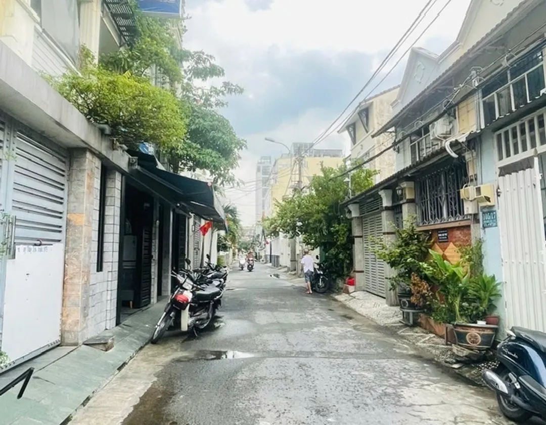 Nhà Mới Xinh Xắn Tại Bình Thạnh - Sống Ngay Không Cần Sửa... Bán nhà riêng tại Bình Quới, Hồ Chí Minh 01