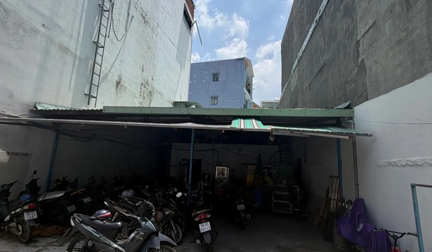 ĐẤT TRỐNG, KẾ BÊN CHỢ TÂN BÌNH, GẦN TRƯỜNG HỌC, BỆNH VIỆN - 0Tầng-Ngang 7m - Lý Thường Kiệt - TÂN B... Bán đất tại Tân Hòa, Hồ Chí Minh 01