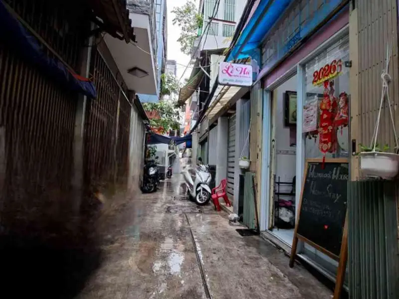 Nhà 2 PN tại trung tâm Quận 1, giá tốt cuối tháng 6... Bán nhà riêng tại Bến Thành, Hồ Chí Minh 01