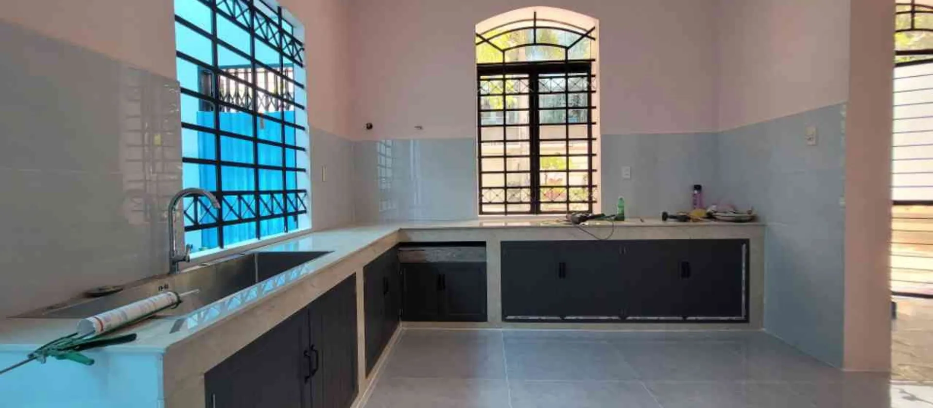 Bán nhà mặt phố căn góc khu Tên Lửa, phường An Lạc, Bình Tân, diện tích 100m², giá 18.8 tỷ... Bán nhà mặt phố tại An Lạc, Hồ Chí Minh 01