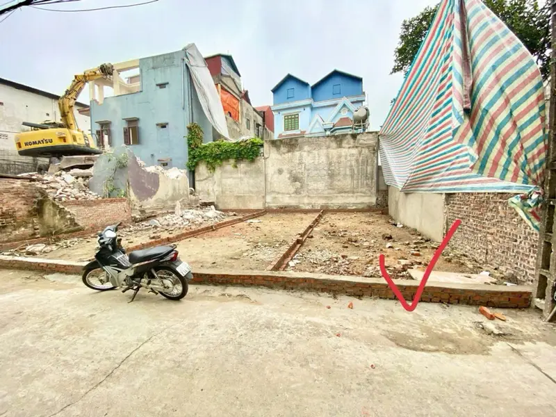 ✅Mô tả: 
👉Diện tích: 46.8m lô thứ 3 trong cùng sát tường nhé. từ ngoài vào
👉MT= gần 4m full thổ c... Bán đất tại Đông Anh, Hà Nội 01