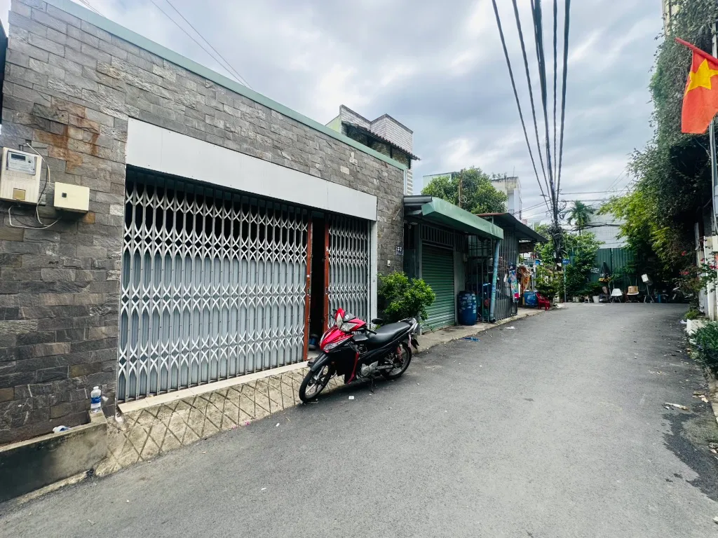 Cần bán nhà gấp khu vực đắc địa... Bán nhà riêng tại Tăng Nhơn Phú, Hồ Chí Minh 01
