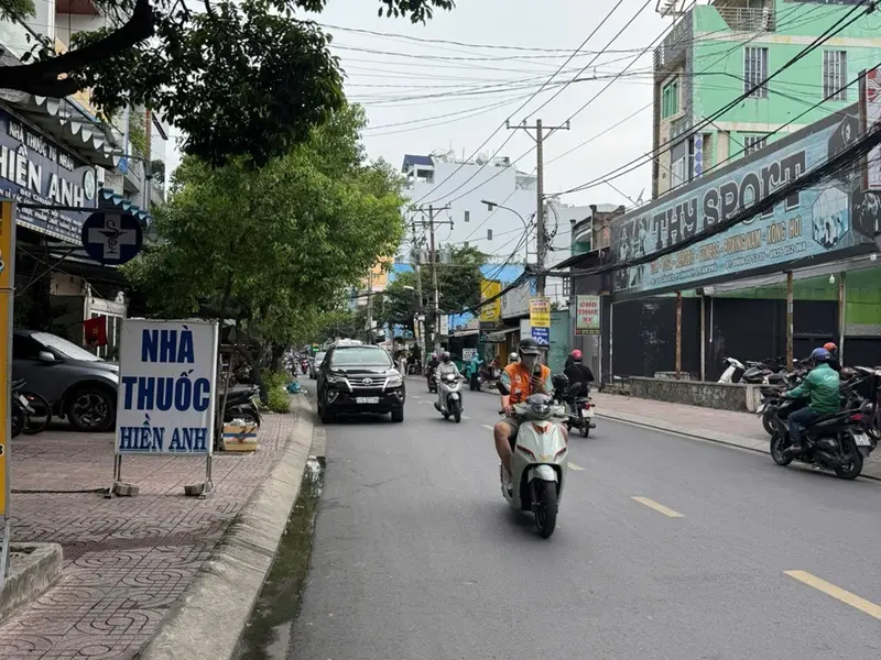 Nhà mặt phố kinh doanh sầm uất tại Tân Quý, diện tích 74m2 giá 10,6 tỷ... Bán nhà mặt phố tại Tân Sơn Nhì, Hồ Chí Minh 01