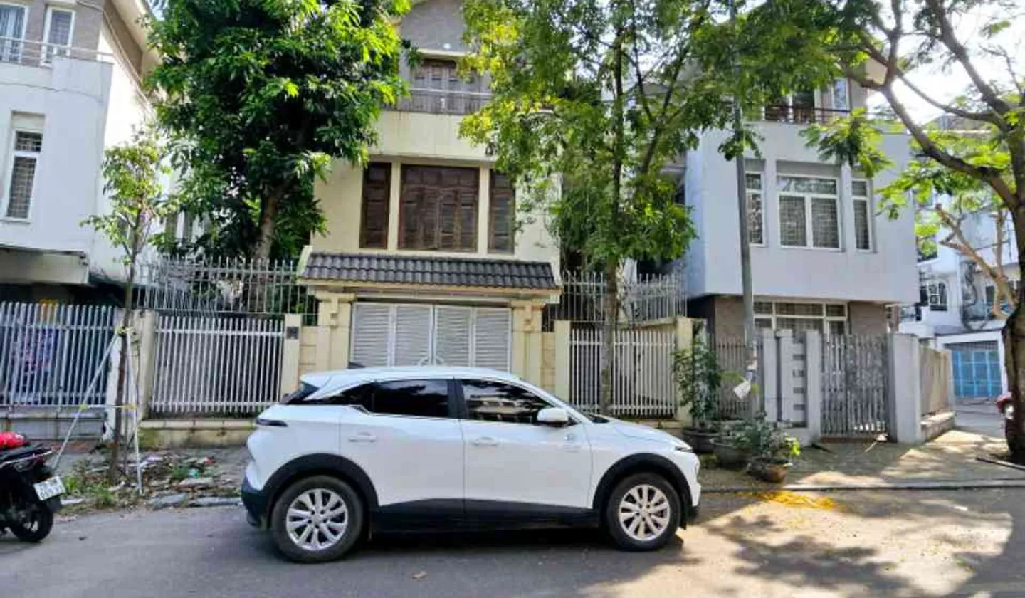 Biệt thự đơn lập sang trọng tại trung tâm khu đô thị Văn Phú 200m2, 3 tầng mặt tiền 10m... Bán biệt thự, liền kề tại Kiến Hưng, Hà Nội 01