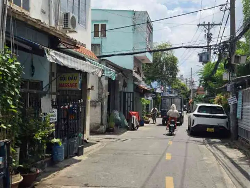 Bán nhà mặt phố 2 tầng 60,5m2 tại phường Bình Hưng Hoà, giá 5,8 tỷ... Bán nhà mặt phố tại Bình Hưng Hòa, Hồ Chí Minh 01