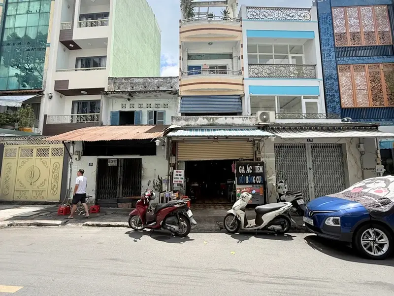 MẶT TIỀN KINH DOANH PHAN XÍCH LONG Q11... Bán nhà mặt phố tại Minh Phụng, Hồ Chí Minh 01