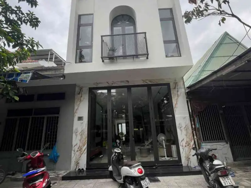 Nhà phố 3 tầng hiện đại gần biển Đà Nẵng, không gian xanh lý tưởng... Bán nhà mặt phố tại Thanh Khê, Đà Nẵng 01