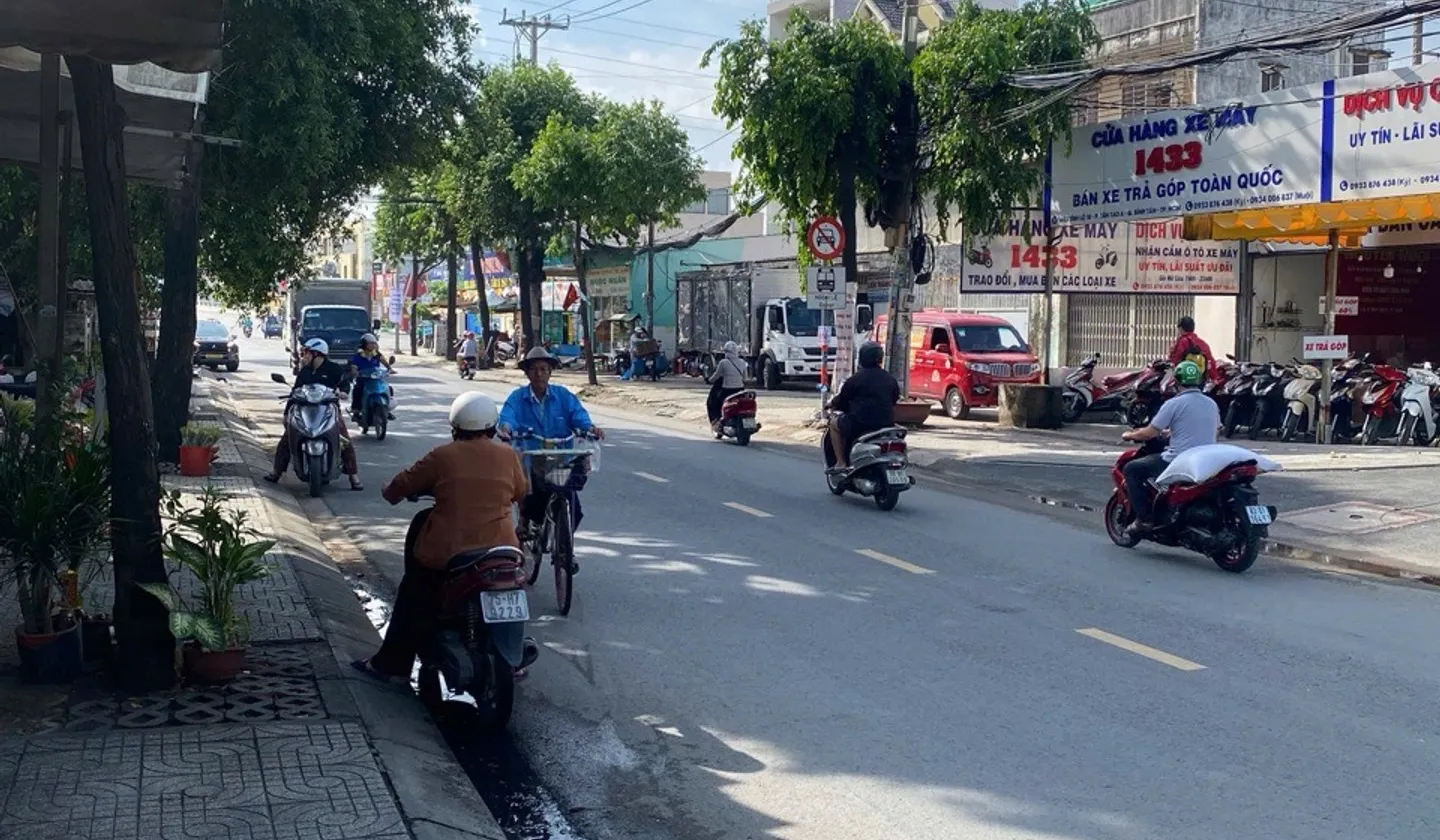BÁN NHÀ MTKD , TỈNH LỘ 10 BÌNH TÂN, NHÀ 2 MT , 6.2 M 42 M. GIÁ 13. 3 TỶ... Bán nhà mặt phố tại Tân Tạo, Hồ Chí Minh 01