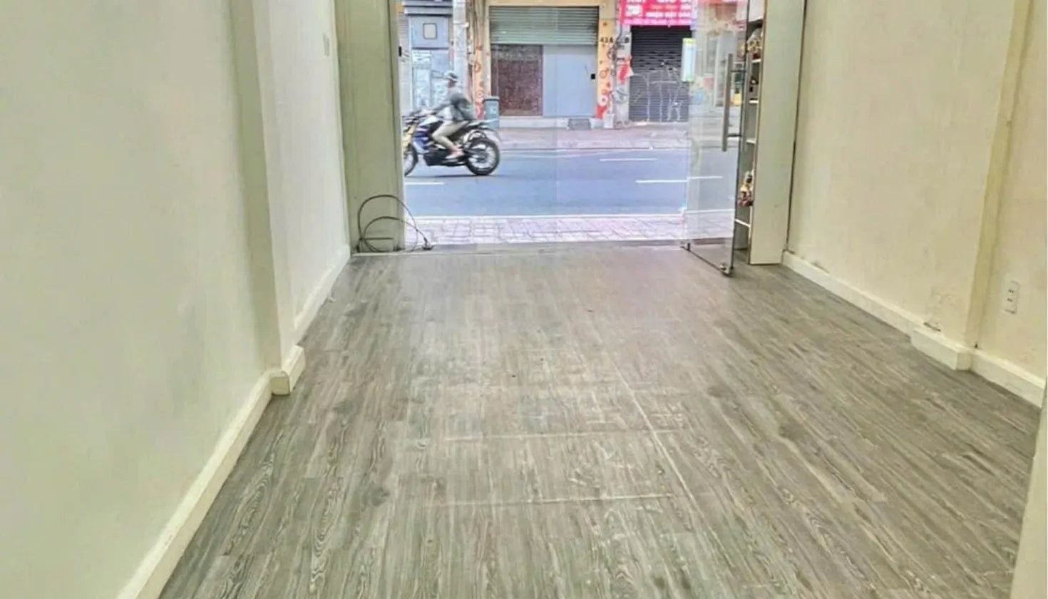 Nhà phố 4 tầng sang chảnh, ngay trung tâm Phú Nhuận... Bán nhà mặt phố tại Đức Nhuận, Hồ Chí Minh 01