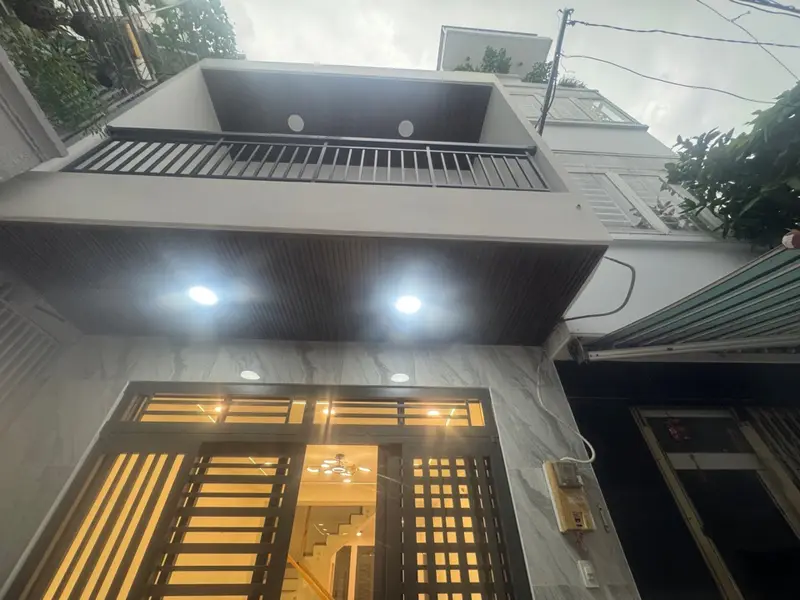 Nhà 2 tầng 96m2 tại Phạm Văn Đồng, giá 8.5 tỷ... Bán nhà riêng tại Hạnh Thông, Hồ Chí Minh 01