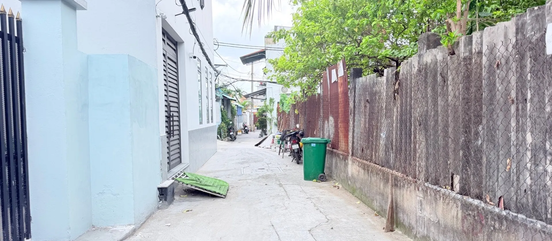 Bán đất 2 mặt tiền hẻm xe hơi, giá chỉ 4.9 tỷ thương lượng... Bán đất tại Thủ Đức, Hồ Chí Minh 01