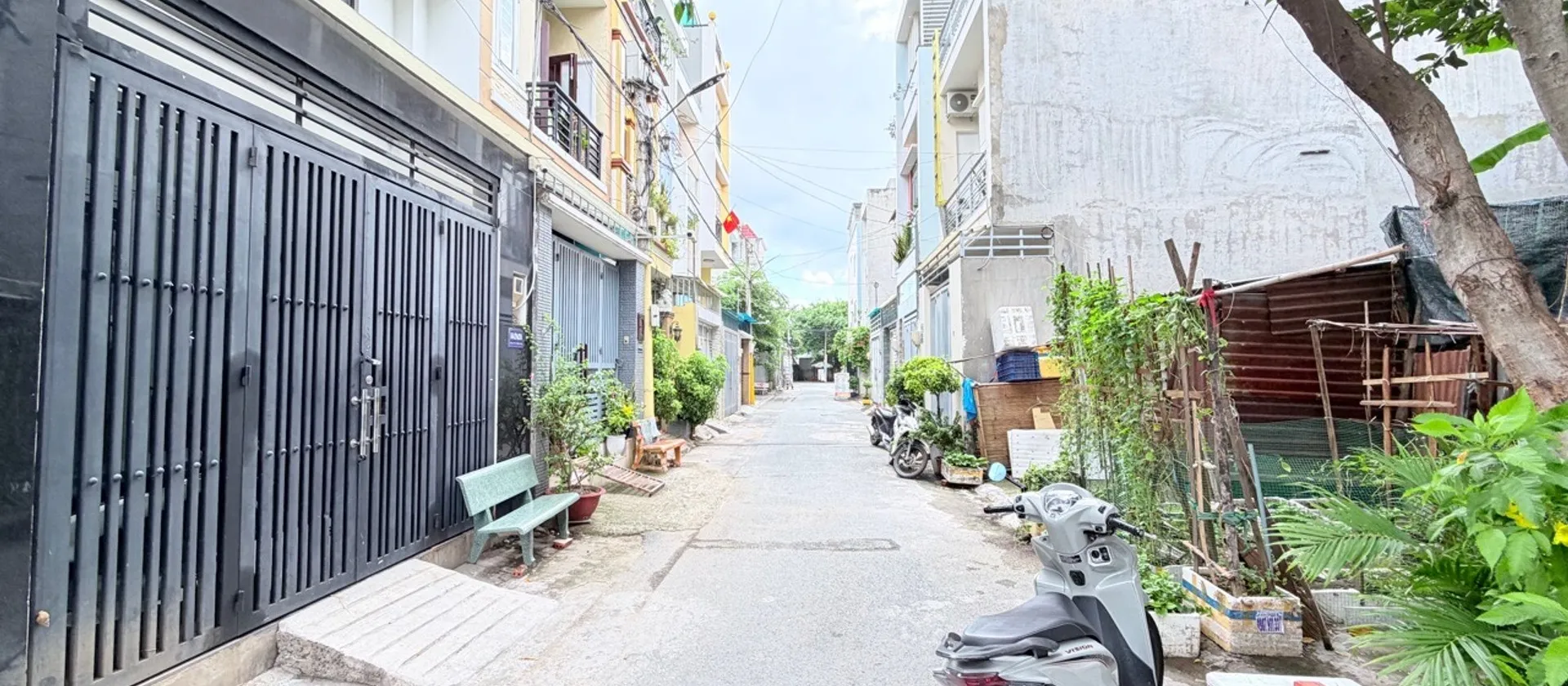 🚗Hẻm Xe Hơi 🏘️ 3 Tầng - Chỉ: 6,8 Tỷ, DTSD Trên 150 m²-Khu Dân Cư Đồng Bộ, Dân Trí Cao, Hoàn Công... Bán nhà riêng tại Hiệp Bình, Hồ Chí Minh 01