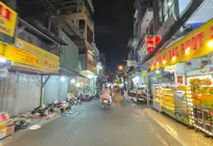 Gần Chợ Xóm Chiếu - 2 tầng - 2Pn khép kín - 2 tỷ nhỉnh... Bán nhà riêng tại Xóm Chiếu, Hồ Chí Minh 01