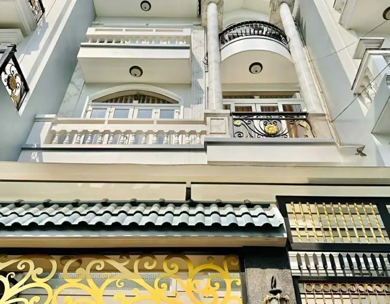 Ô Tô Tránh Gần Emart Phan Huy Ích- 6.5X17M- 5 Tầng- 13 tỷ hơn... Bán nhà riêng tại An Hội Tây, Hồ Chí Minh 01