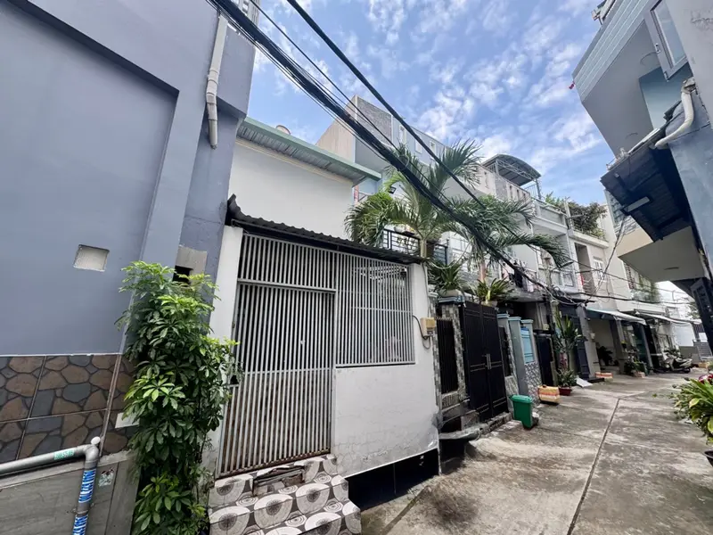 ❤️🔥 NHÀ TRỆT LỬNG – HXH VF3 THÔNG 2 ĐẦU – GẦN 40M² – 2PN – AN LẠC – CHỈ 3.X TỶ ❤️🔥... Bán nhà riêng tại An Lạc, Hồ Chí Minh 01