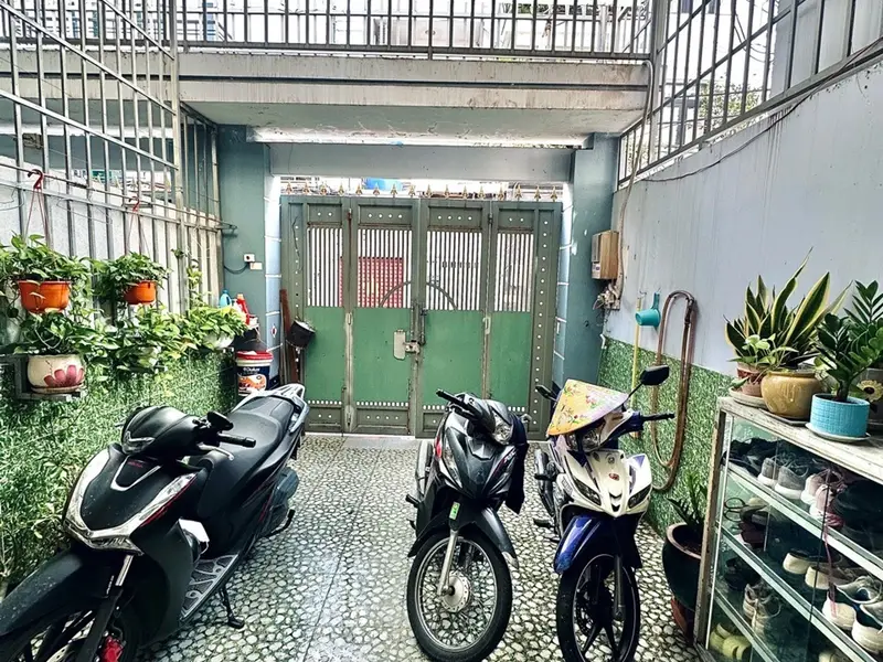Nhà VIP Cộng Hòa 173m2 5 Tầng Giá Tốt... Bán nhà riêng tại Tân Bình, Hồ Chí Minh 01