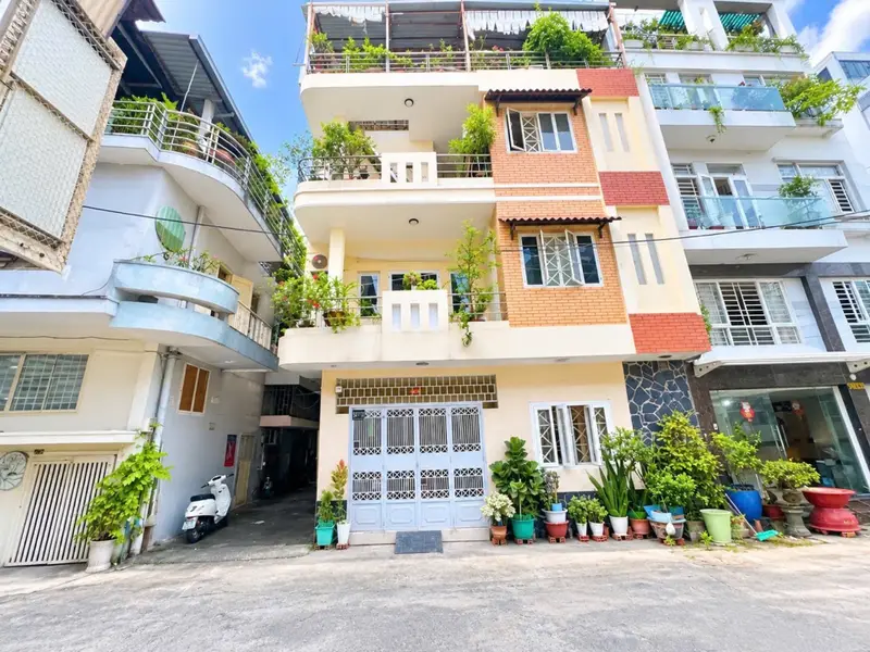 💥💥HẺM Xe Hơi💥NỞ Hậu Tài Lộc
🏡 121m² x 4 Tầng 
Giá 12.XT🌹🌹
👍Phù Hợp Ở lâu dài
🌎Gia Định, Bìn... Bán nhà riêng tại Gia Định, Hồ Chí Minh 01