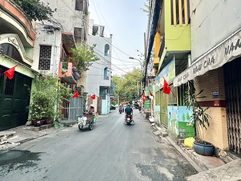 Cơ hội sở hữu nhà mặt phố vị trí đắc địa với giá sốc giảm sâu... Bán nhà mặt phố tại Tân Hòa, Hồ Chí Minh 01