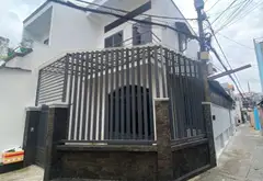 Bán nhà góc 2 tầng 5PN 4WC hẻm ô tô Phan Văn Hớn, khu dân trí cao... Bán nhà riêng tại Đông Hưng Thuận, Hồ Chí Minh 01