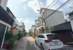 Nhà ô tô Tránh Trường Lưu, Long Trường, TP Thủ Đức, 50m2, ngang 4,5m, 3 tầng 4PN. Giá 4.8tỷ... Bán nhà riêng tại Long Trường, Hồ Chí Minh 02