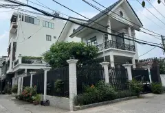 Biệt thự phố sang trọng mặt tiền rộng tại Bình Tân... Bán nhà mặt phố tại Bình Hưng Hòa, Hồ Chí Minh 01