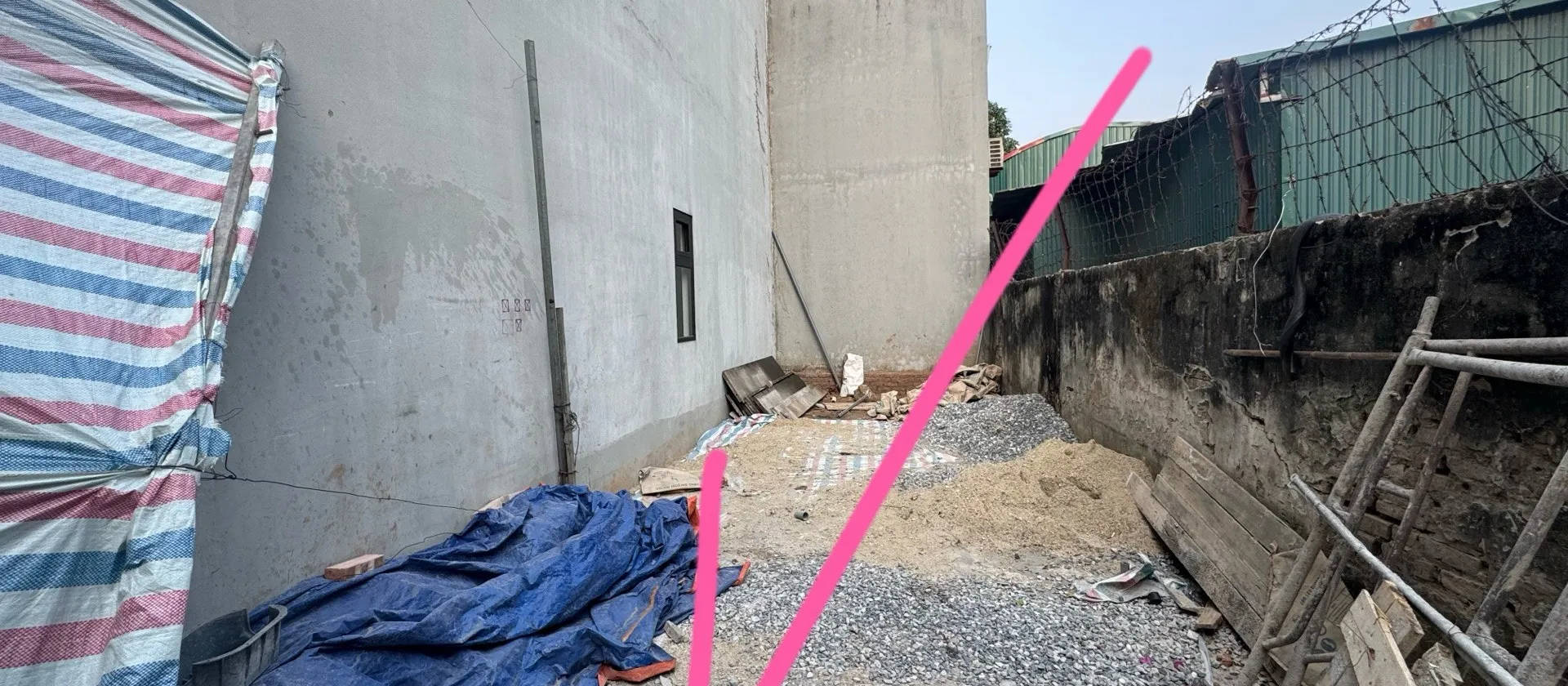 ĐẤT PHÂN LÔ QUÂN ĐỘI MT :3,6 M - NGỌC THUỴ -
PHÁP LÝ CHUẨN KHÔNG QUY HOẠCH... Bán đất tại Bồ Đề, Hà Nội 01