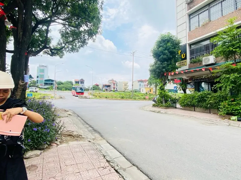 Nhà mặt phố Đức Giang giá siêu tốt, kinh doanh cực đỉnh, chủ muốn bán gấp... Bán nhà mặt phố tại Việt Hưng, Hà Nội 01