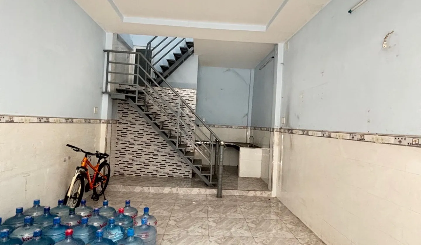 239.40 Khuông Việt... Bán nhà riêng tại Tân Phú, Hồ Chí Minh 01