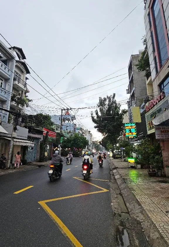 Bán nhà 3 tầng 71m2 mặt tiền 6.1m phường Tân Quý giá 7.82 tỷ... Bán owner_side tại Phú Thọ Hòa, Hồ Chí Minh 01